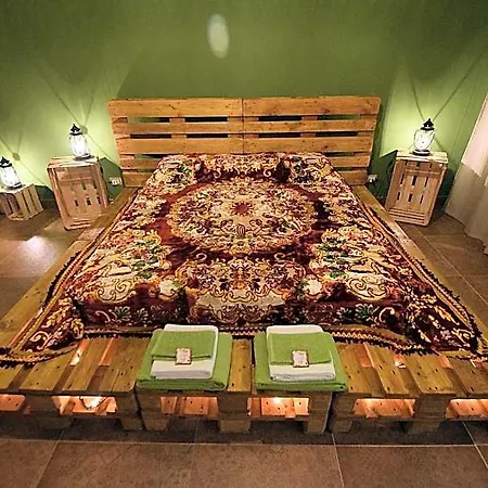 Zu Mariu 3* بياتْسا أرمارِنا