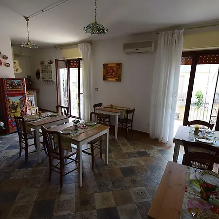 Bed & Breakfast Zu Mariu 3*