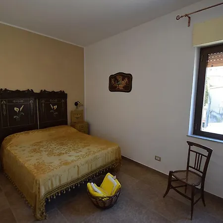 Zu Mariu Bed & Breakfast 3*
