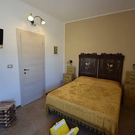 Zu Mariu Bed & Breakfast